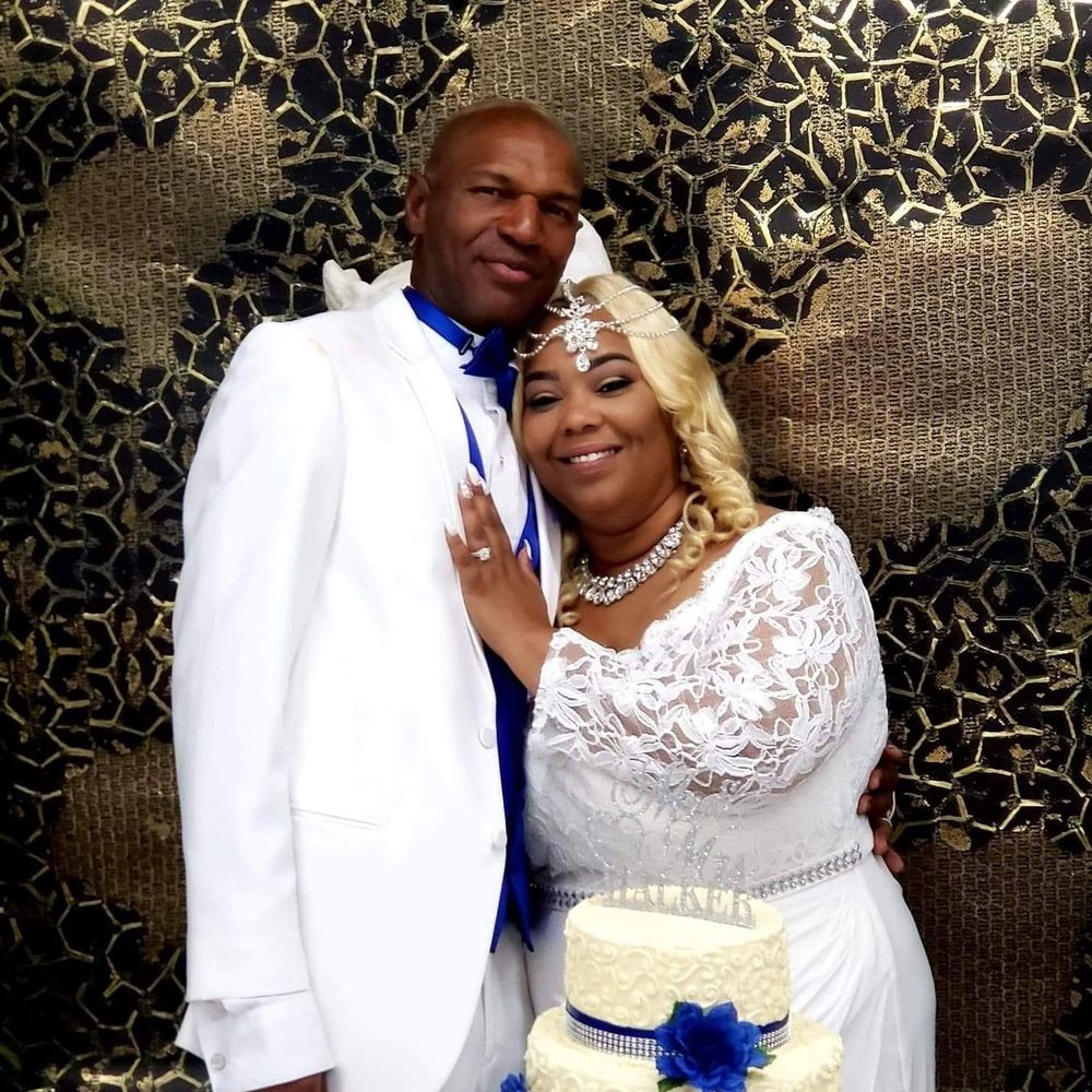 Meet your Posher, Gigi aikens